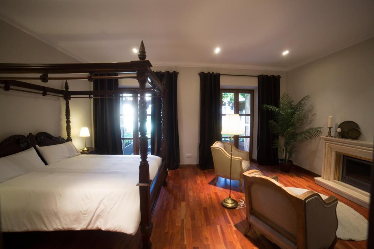 Posada Isabel De Castilla มาดริกาล เด ลาสอัลตาสตอร์เรส ภายนอก รูปภาพ